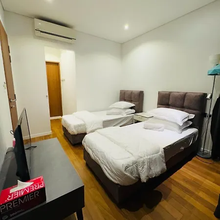 Urban Cozy Home At Skysuites Near Klcc Complimentary Breakfast Kuala Lumpur Exterior photo